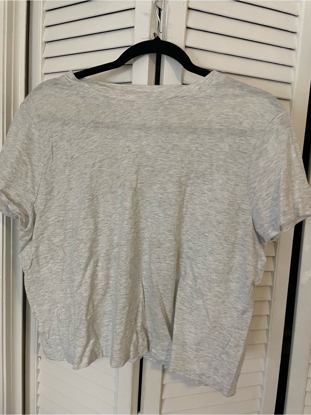 No Boundaries Heather Light Gray Short Sleeve Crew Tee